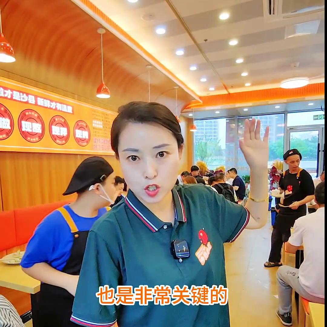 大美南京“学员店”火爆开业@沙县小吃培训咨询