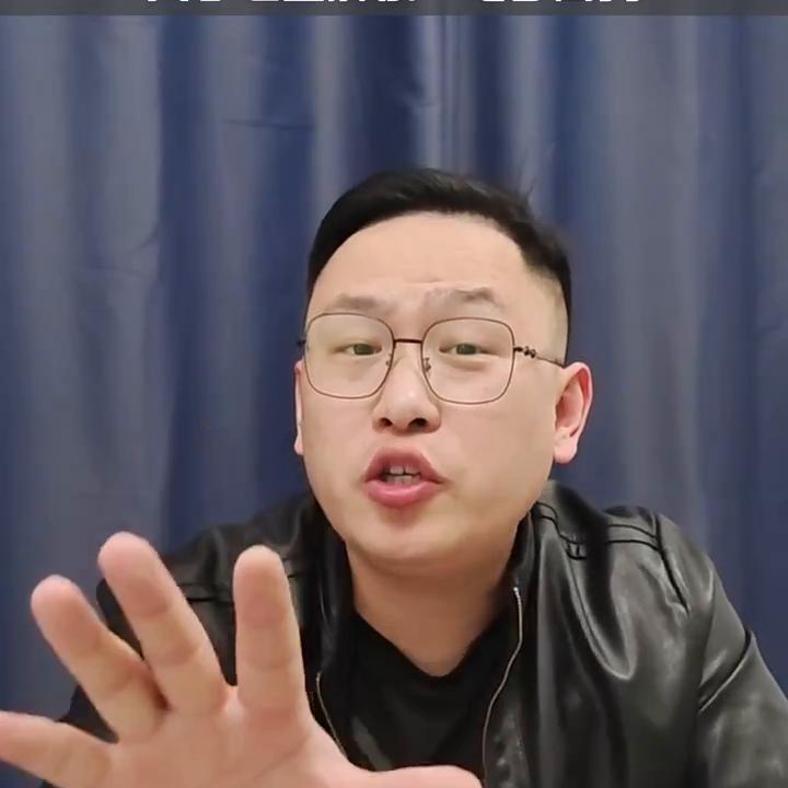 电子商务专业老师教什么,当电子商务专业的老师难度大不