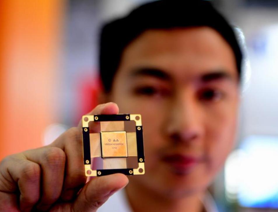 美对芯片实施新管制应对,美限制对华出口芯片