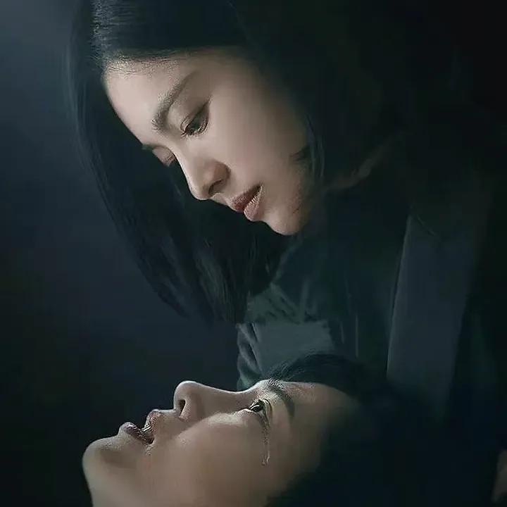 黑暗荣耀2全在俊喜欢谁,黑暗荣耀男二选择女二原因