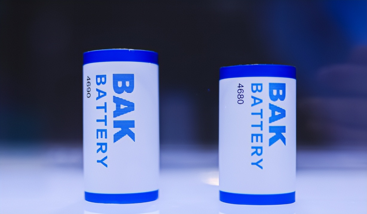 比克国内首发4680圆柱电池,比克电池新能源