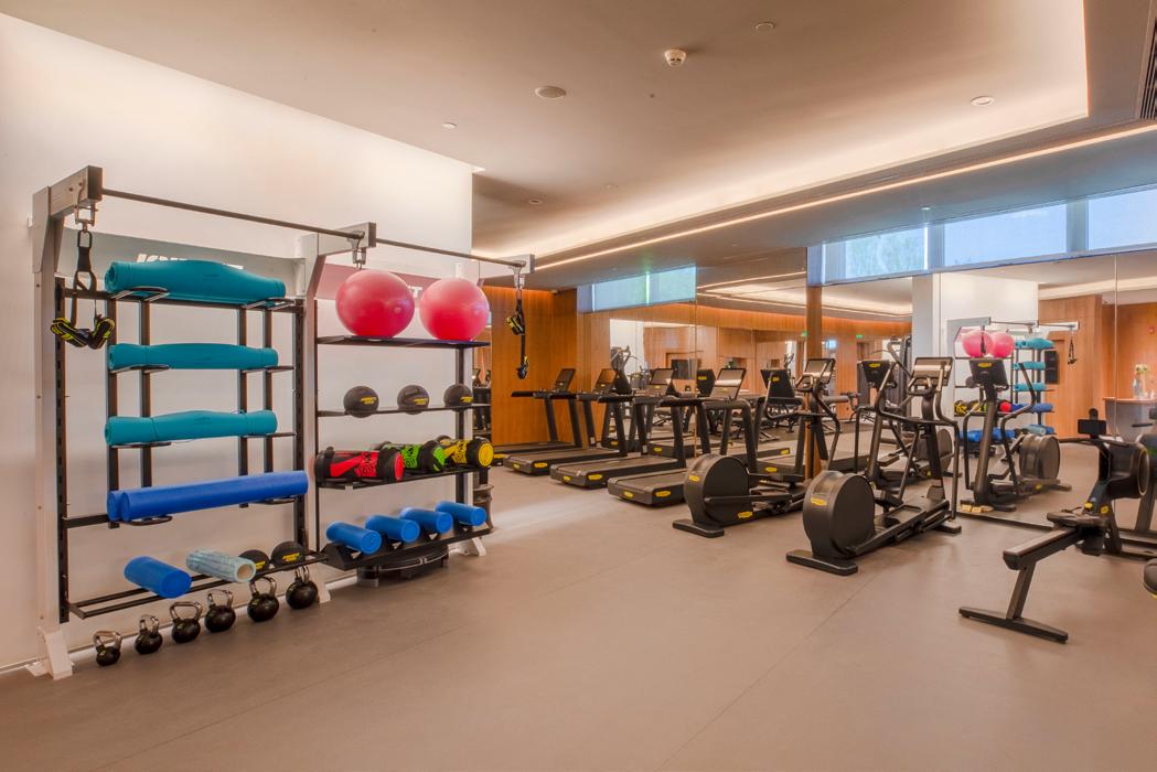 雁柏山庄的夜景,雁柏山庄远景