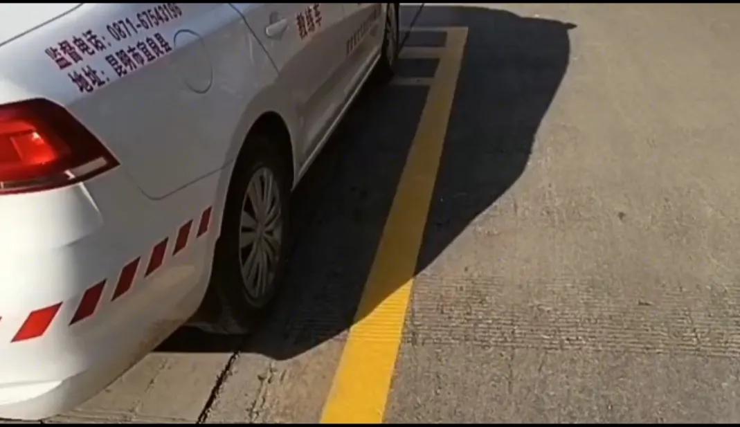 科目二压不住车速老是停车怎么办,科目二离合器怎么压才稳