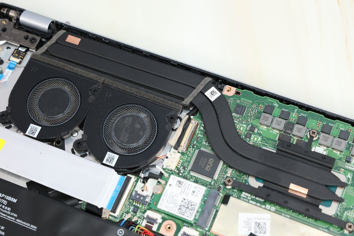 宏碁非凡s3高能版实测轻度办公,宏碁非凡s3永劫无间测评