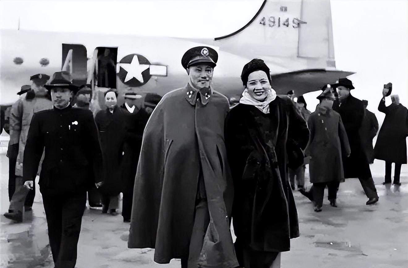 宋美龄游武当山遇老道,宋美龄去武当山游玩