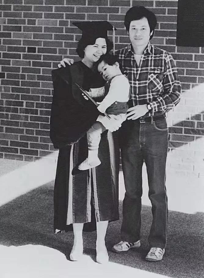 李安最好的照片,李安成名多大年纪