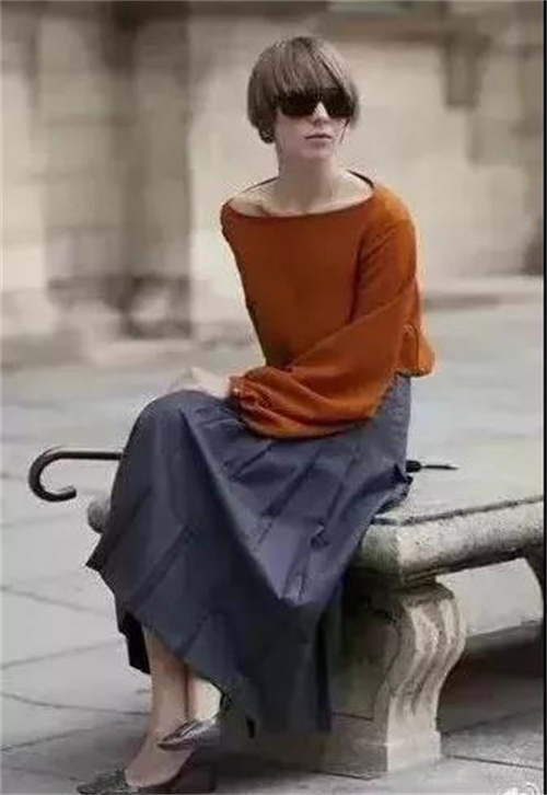 不同肤色的人怎么选择适合的颜色,不同肤色该怎么选棕色