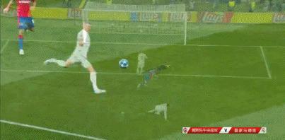 托尼克罗斯德国指挥官,托尼克罗斯德布劳内