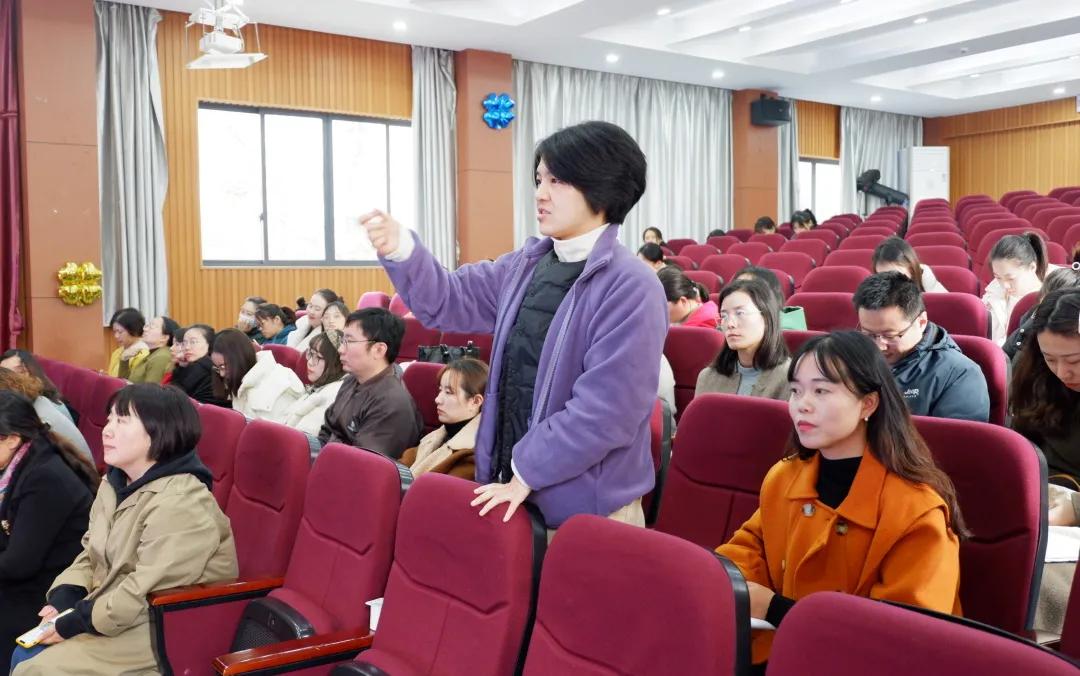 无锡新吴小学教师,无锡市新吴区江溪小学校长