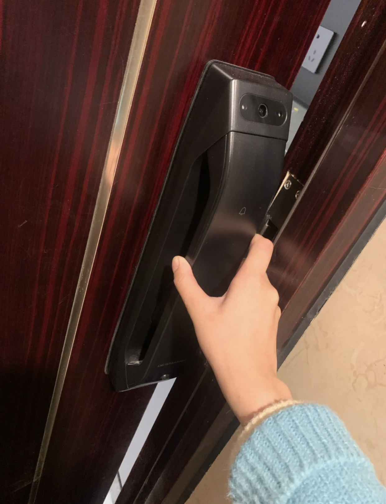 智能门锁开门程序和关门程序反了,智能门锁开门就关门