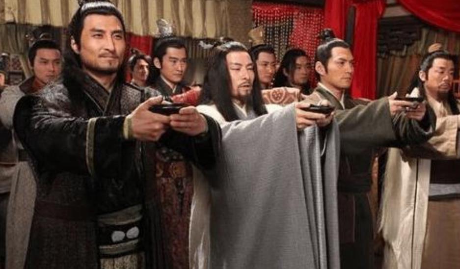 杨玉环跟李世民是什么关系,杨玉环是怎么被李世民追的