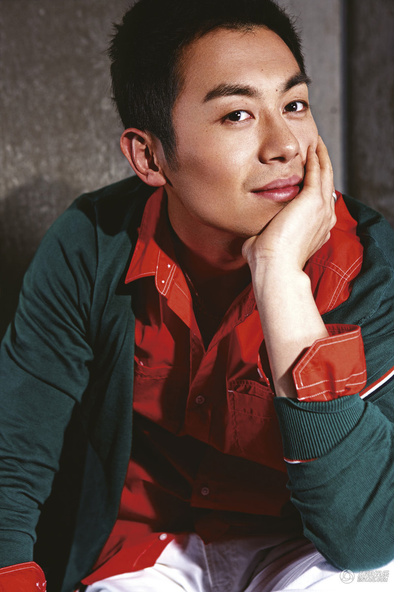 朱亚文:行走的荷尔蒙,男德天花板,他到底有什么魅力呢?