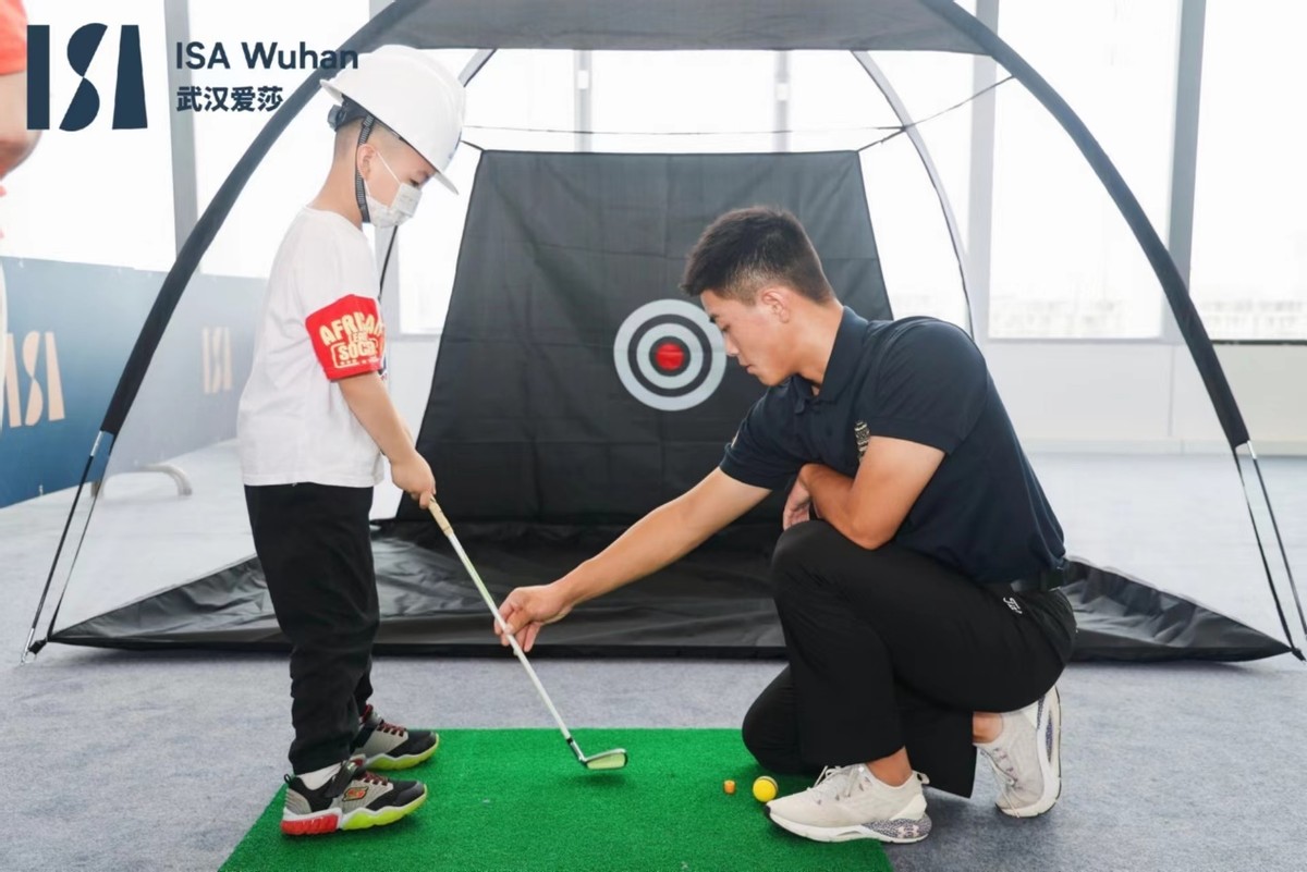 爱莎国际学校武汉活动,武汉爱莎国际学校alevel