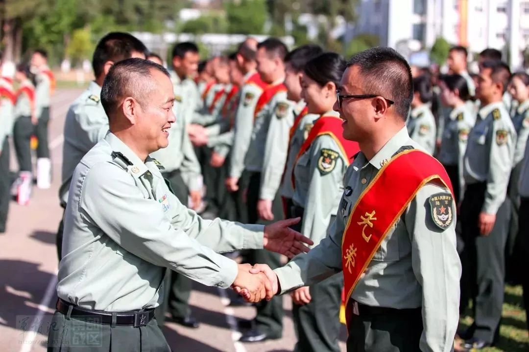 军官退休计算公式最新,计算退伍补助费的军龄公式