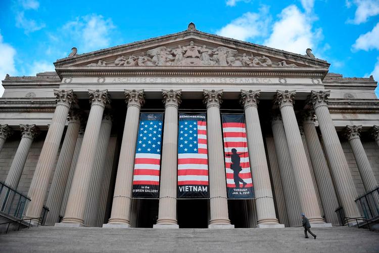 贷款利息太高可以还掉重新贷吗,利息低的贷款要不要贷了放哪里