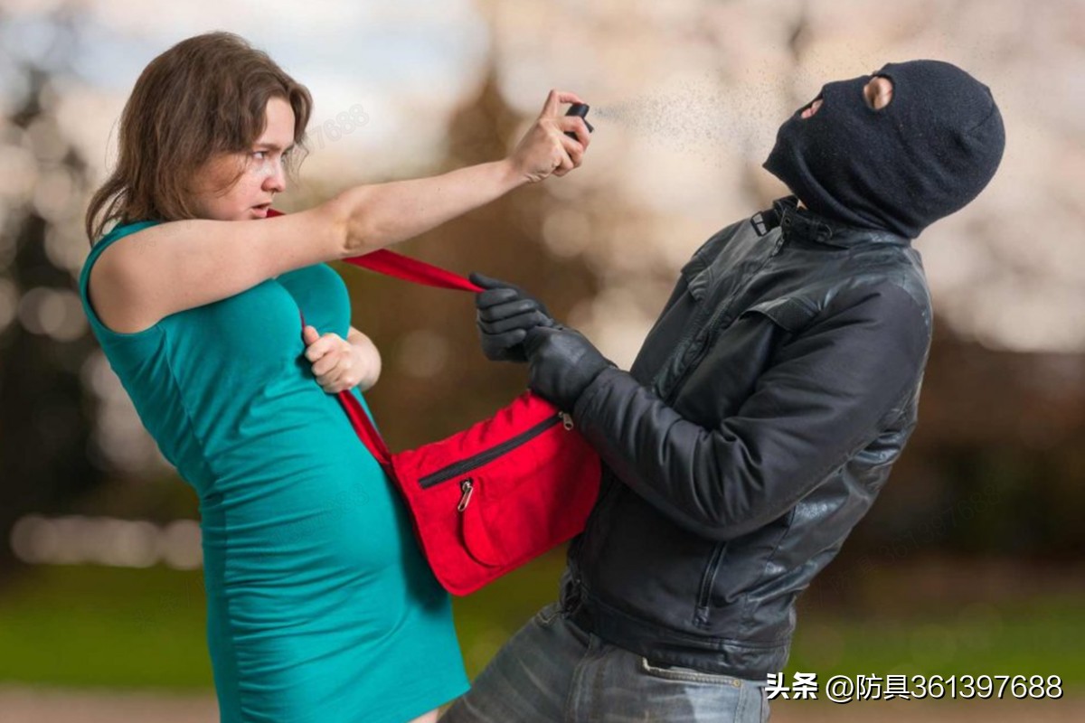 女孩防狼喷雾哪种好,防狼喷雾怎么用才能防身