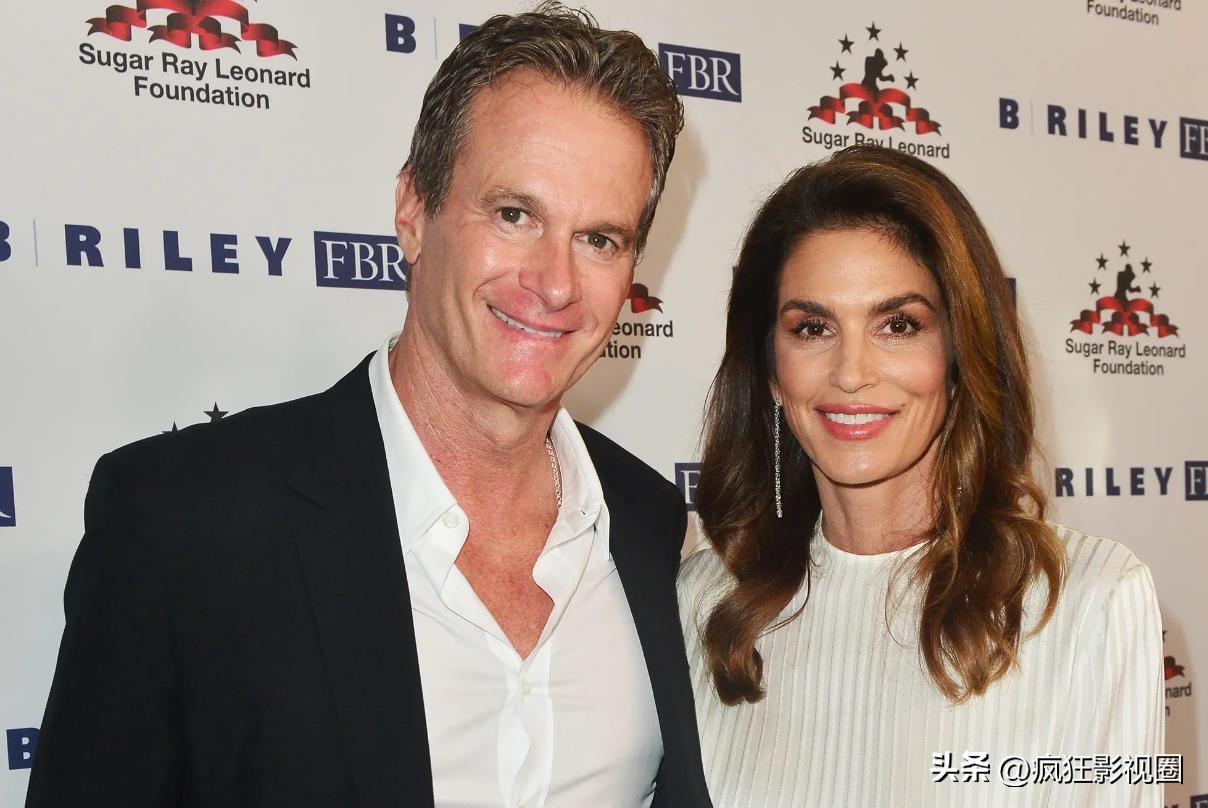 顶级超模辛迪克劳馥 (in the closet黑珍珠辛迪克劳馥现场)