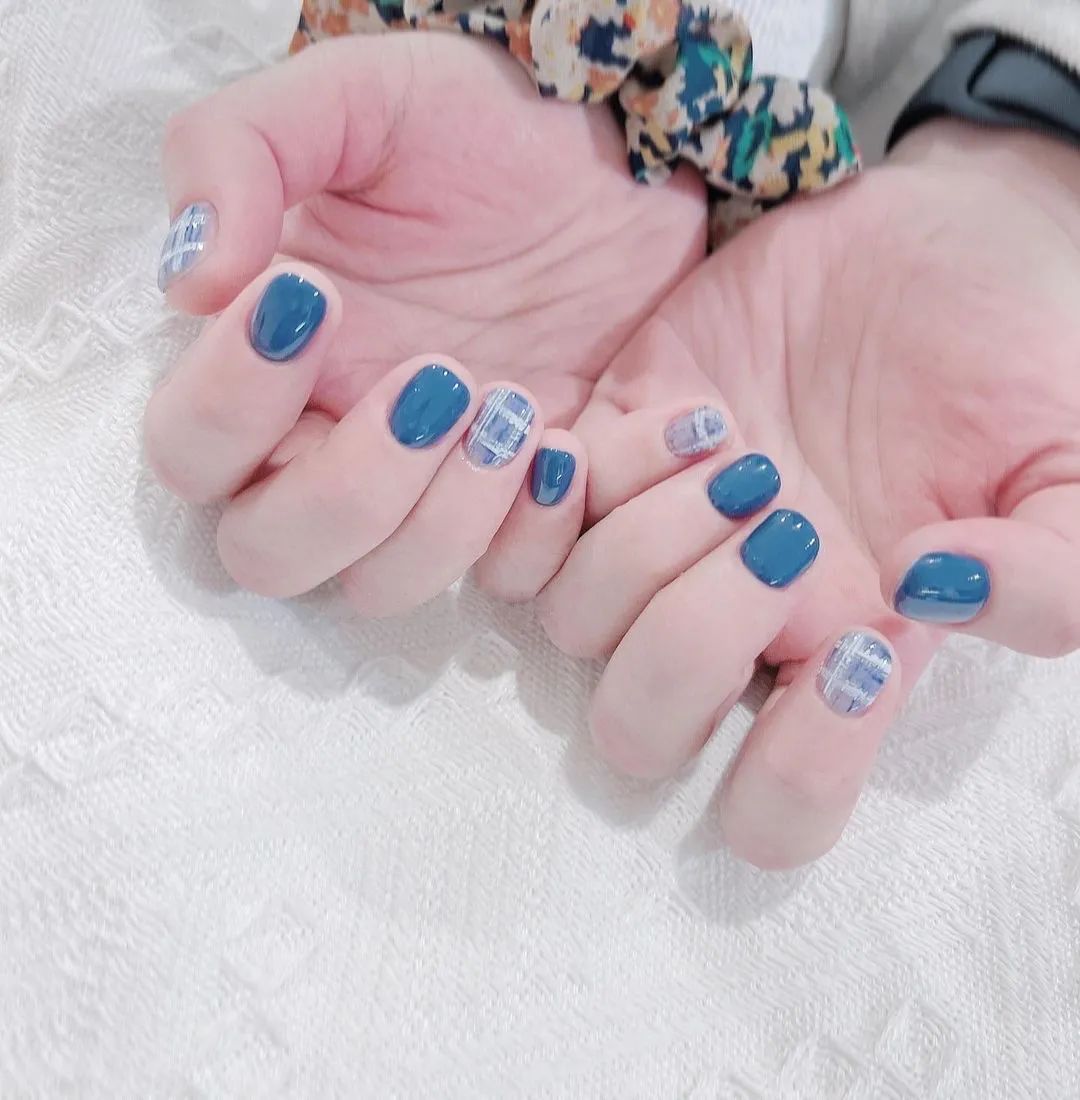 夏日美甲ins显白黄色法式美甲,又好看又超显白的美甲颜色