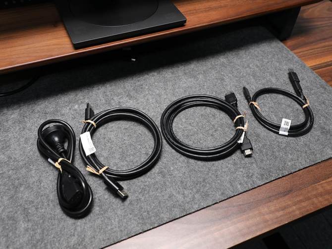 飞利浦558m1ry超大显示器体验,飞利浦55寸最新显示器