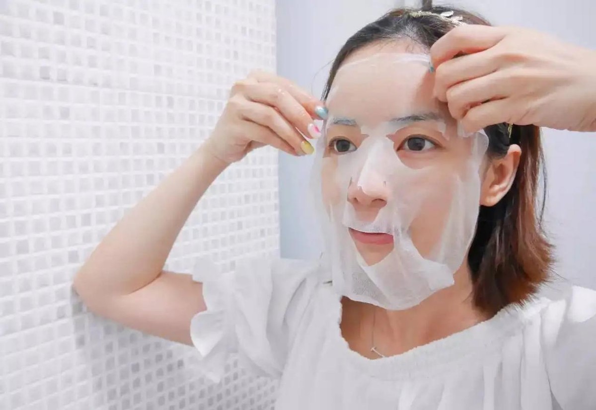 敷面膜的正确护肤方法,最适合敷面膜的黄金时间