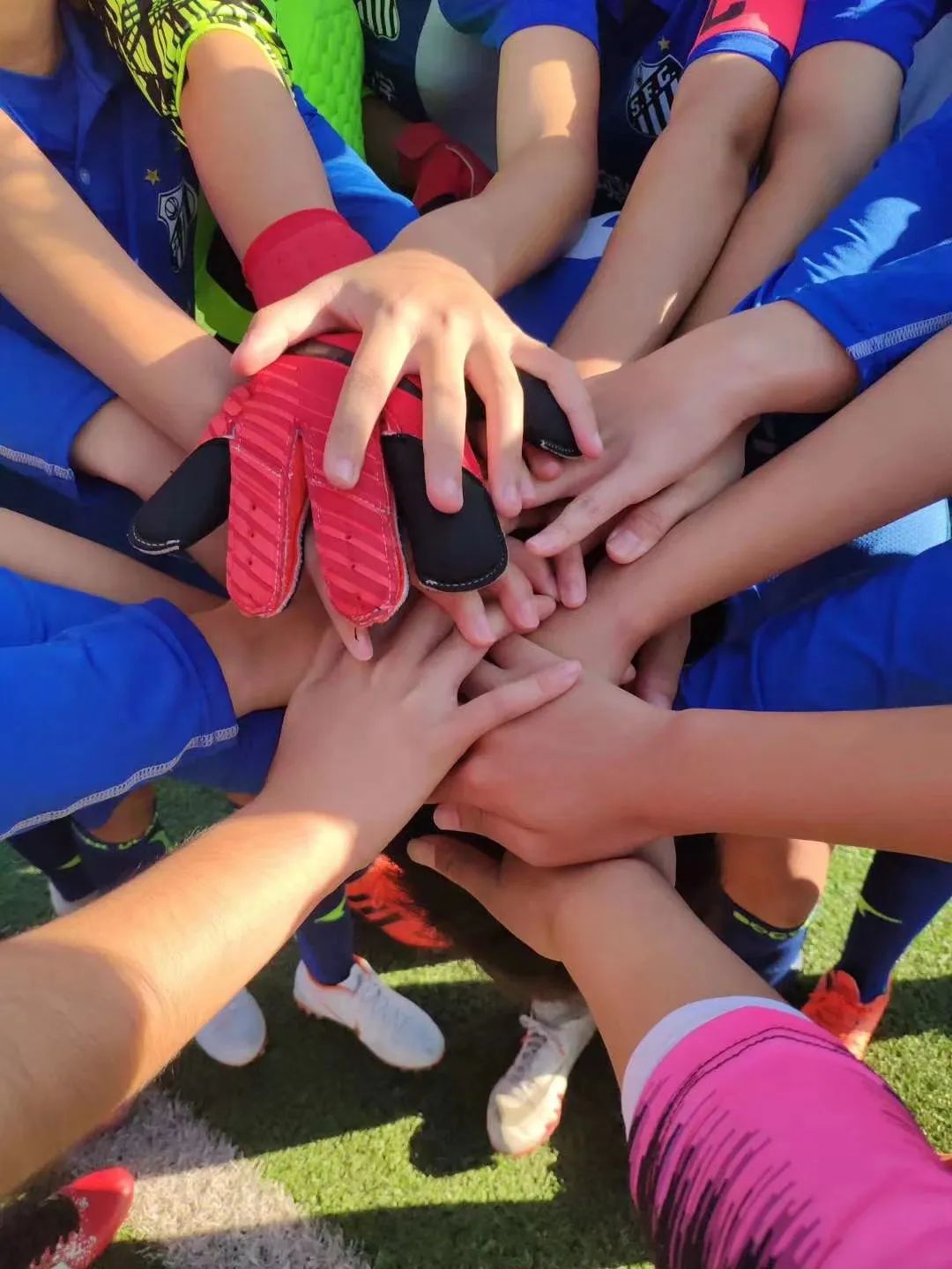 瓒崇悆濂冲姝︽眽,骞垮窞浣撹偛瀛﹂櫌瓒崇悆濂冲