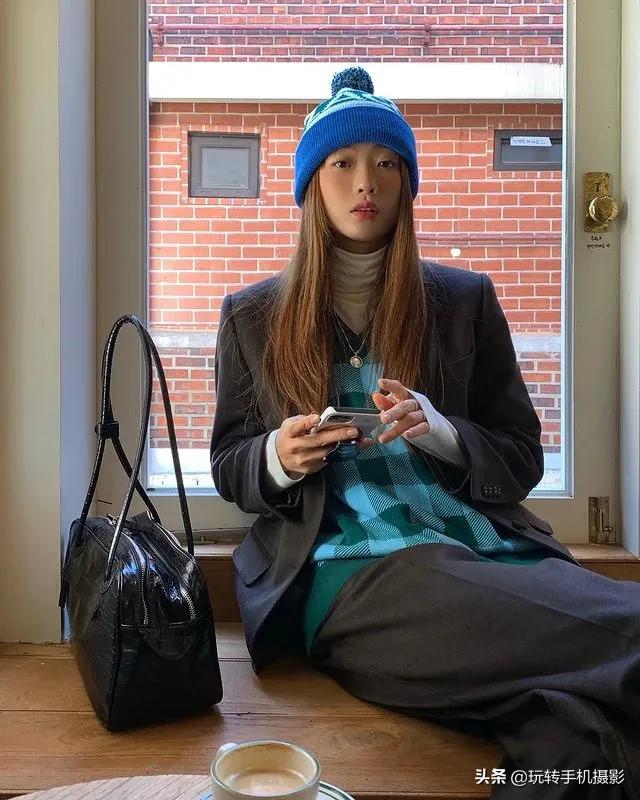 冬天戴帽子拍照摆拍技巧,冬天如何正确戴帽子拍照