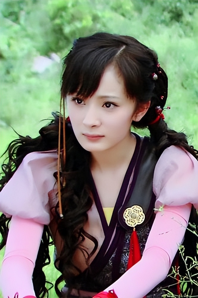 嘉行传媒在杨幂面前的求生欲,嘉行与杨幂