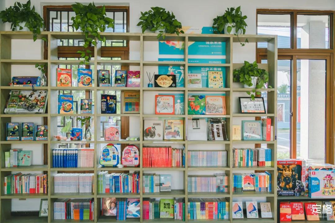 深圳海边书吧,深圳海边图书馆怎么样