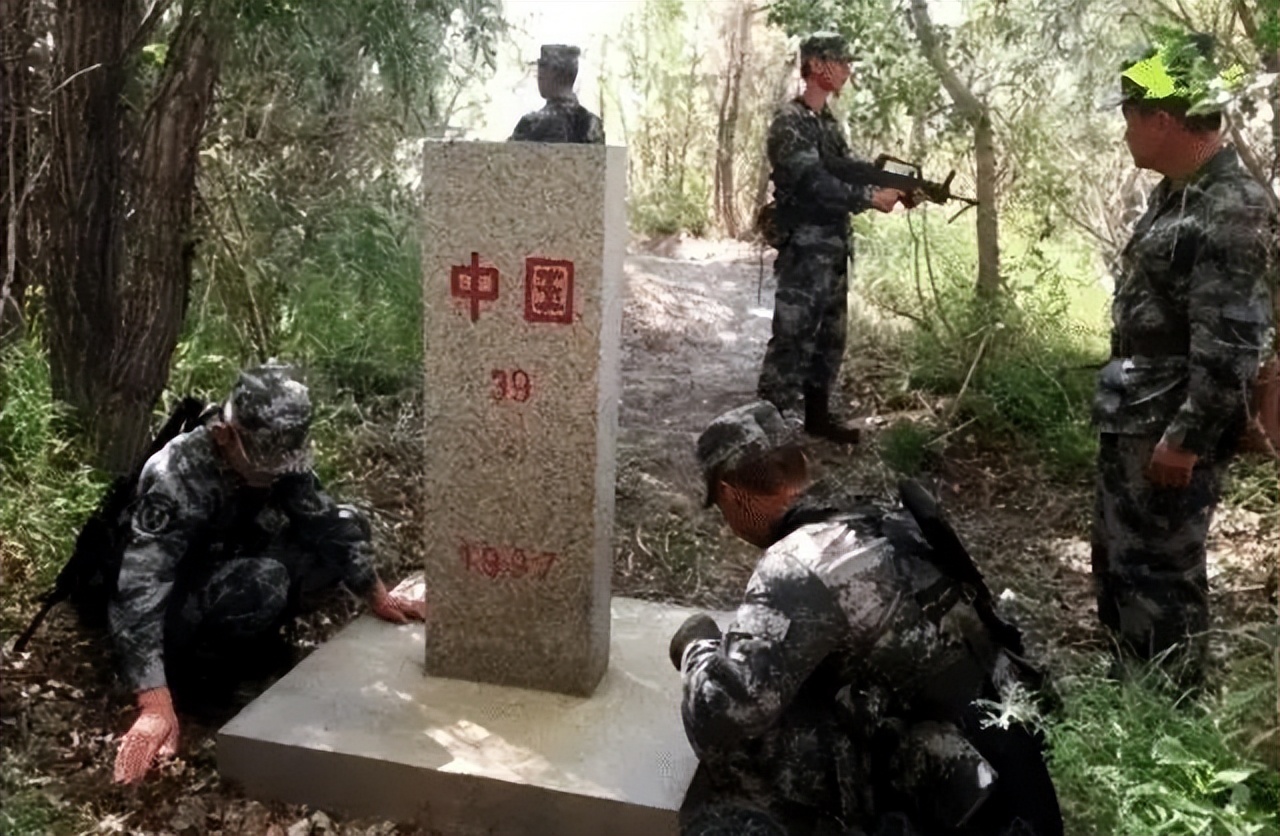 最危险边防区7条军犬,中国最惨烈的军犬