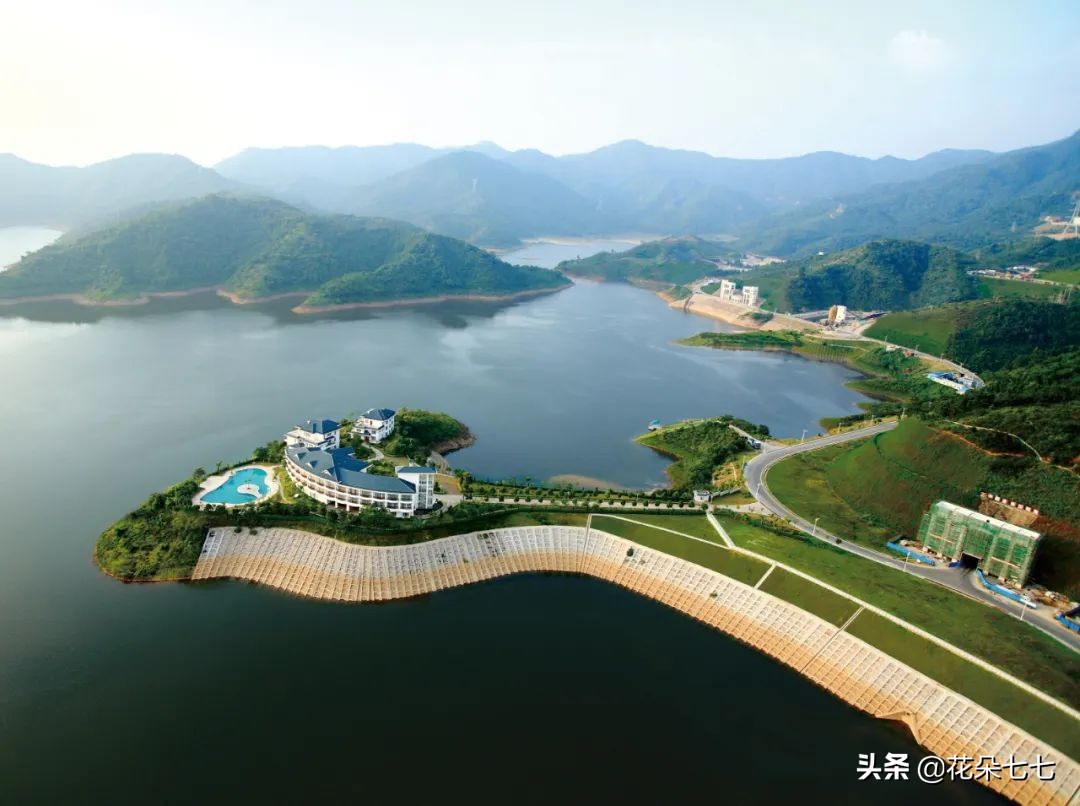 汽车充电宝多大容量好,充电宝多大容量最实用