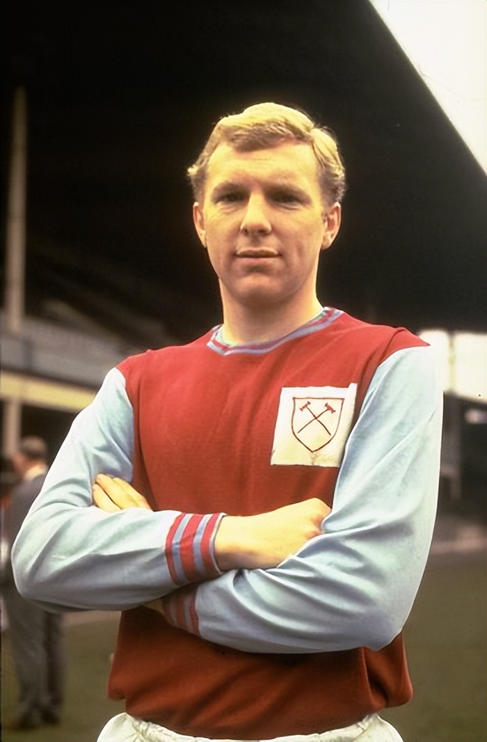 cba球衣退役的球员,哪位球员退役的球衣最多