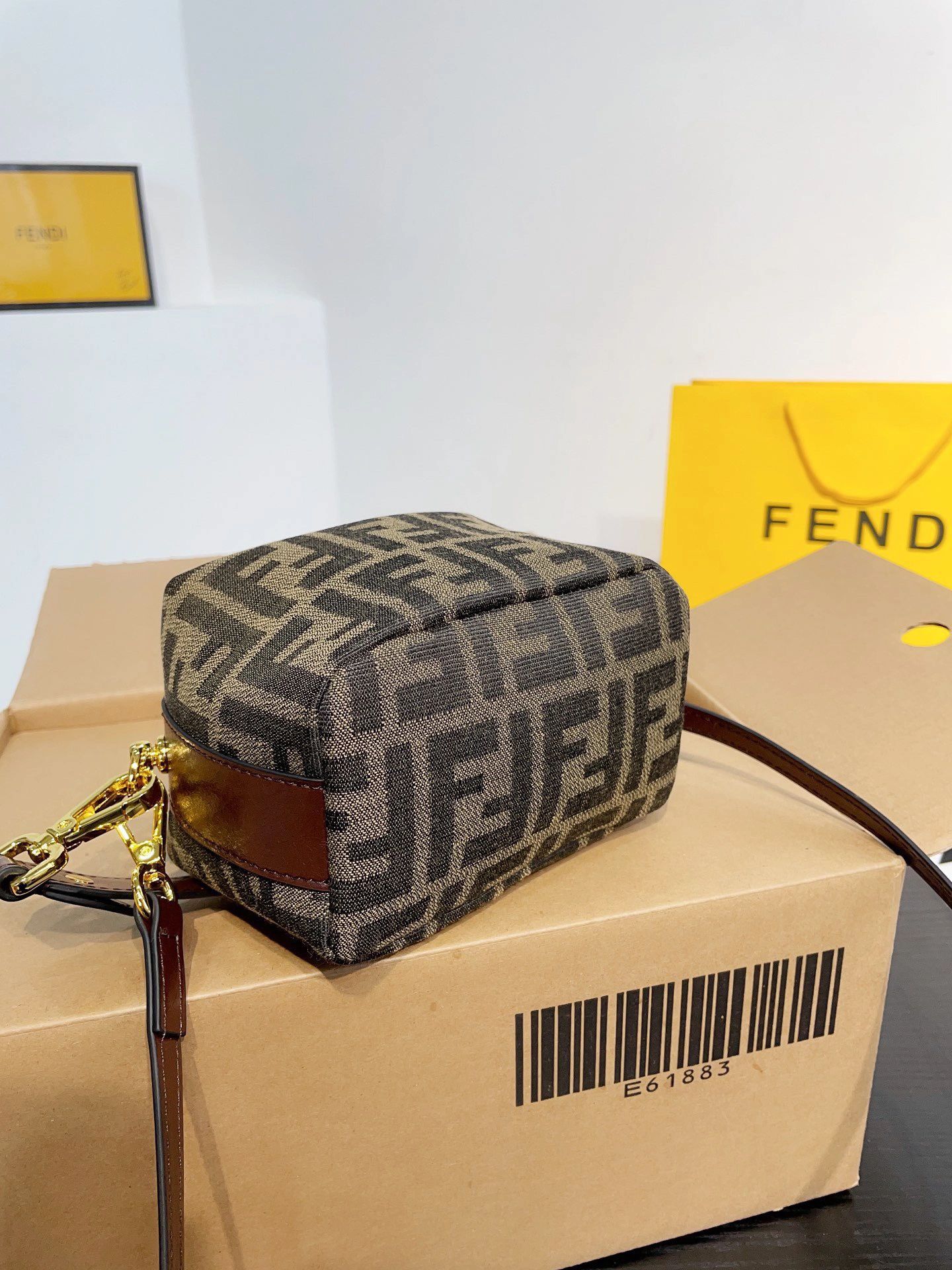 微爷同款斜挎包,微爷抖音同款包