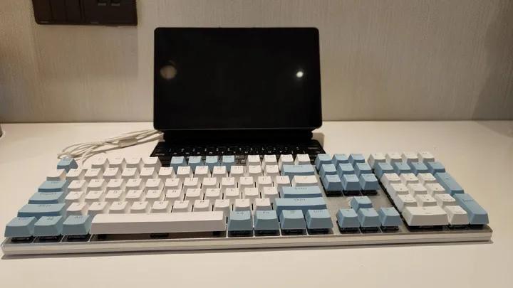 机械键盘怎么选?这款达尔优EK815合金版机械键盘让我嘎嘎满意