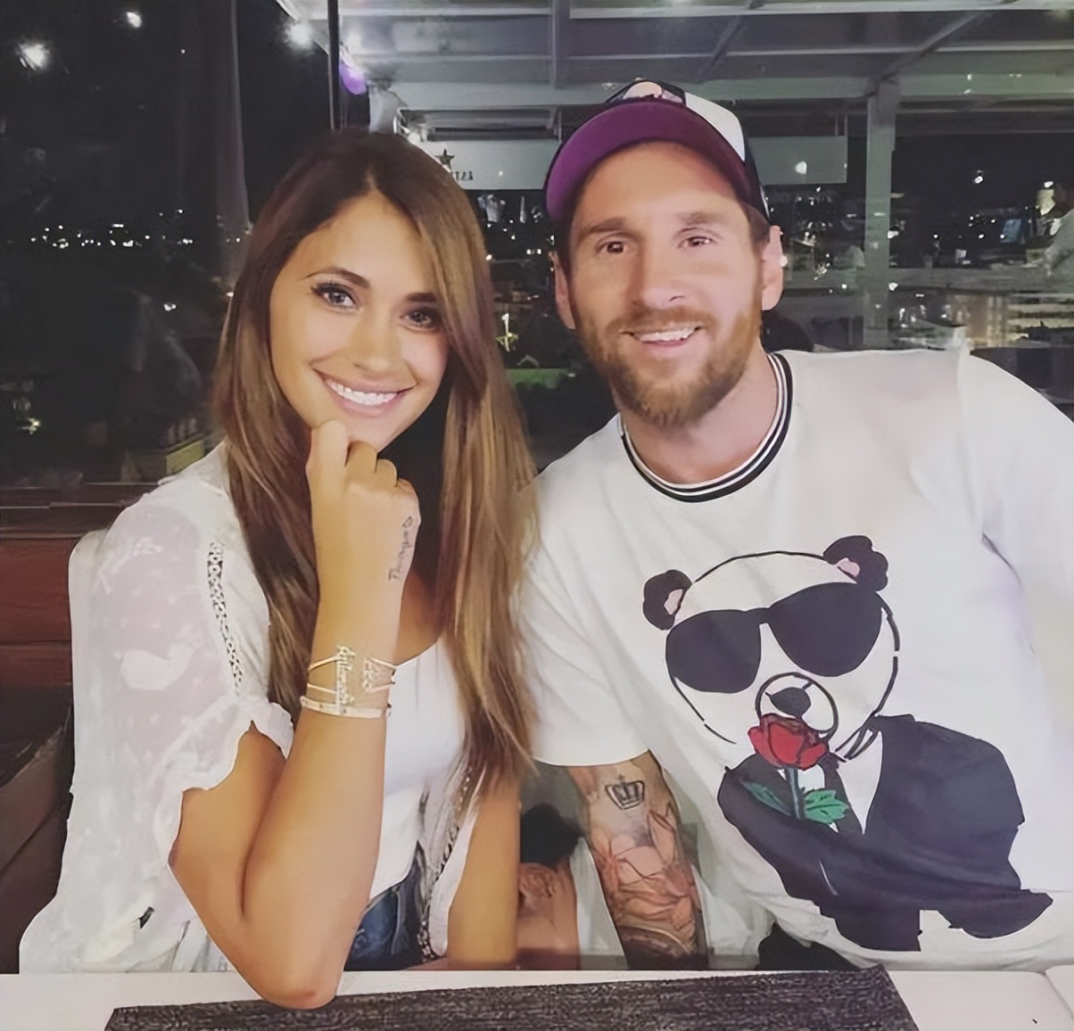 绝了！智利模特公开与C罗闺房秘事：有视频！阿根廷10号暗指梅西