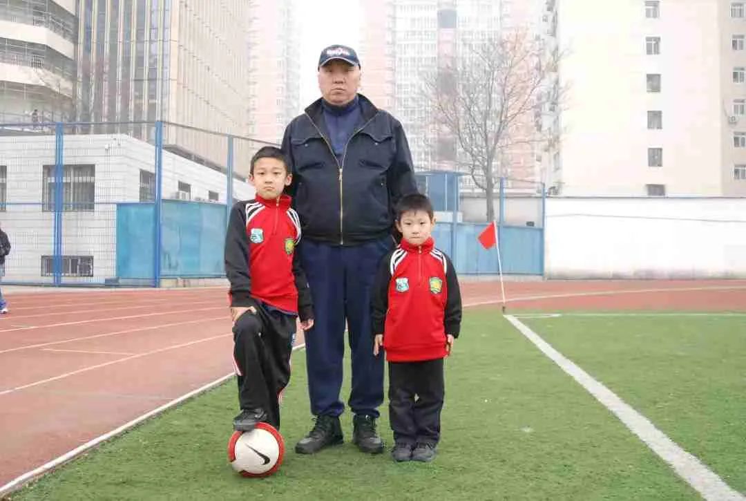 父亲节致敬我们最可爱的爸爸,父亲节感谢爸爸和哥哥的话