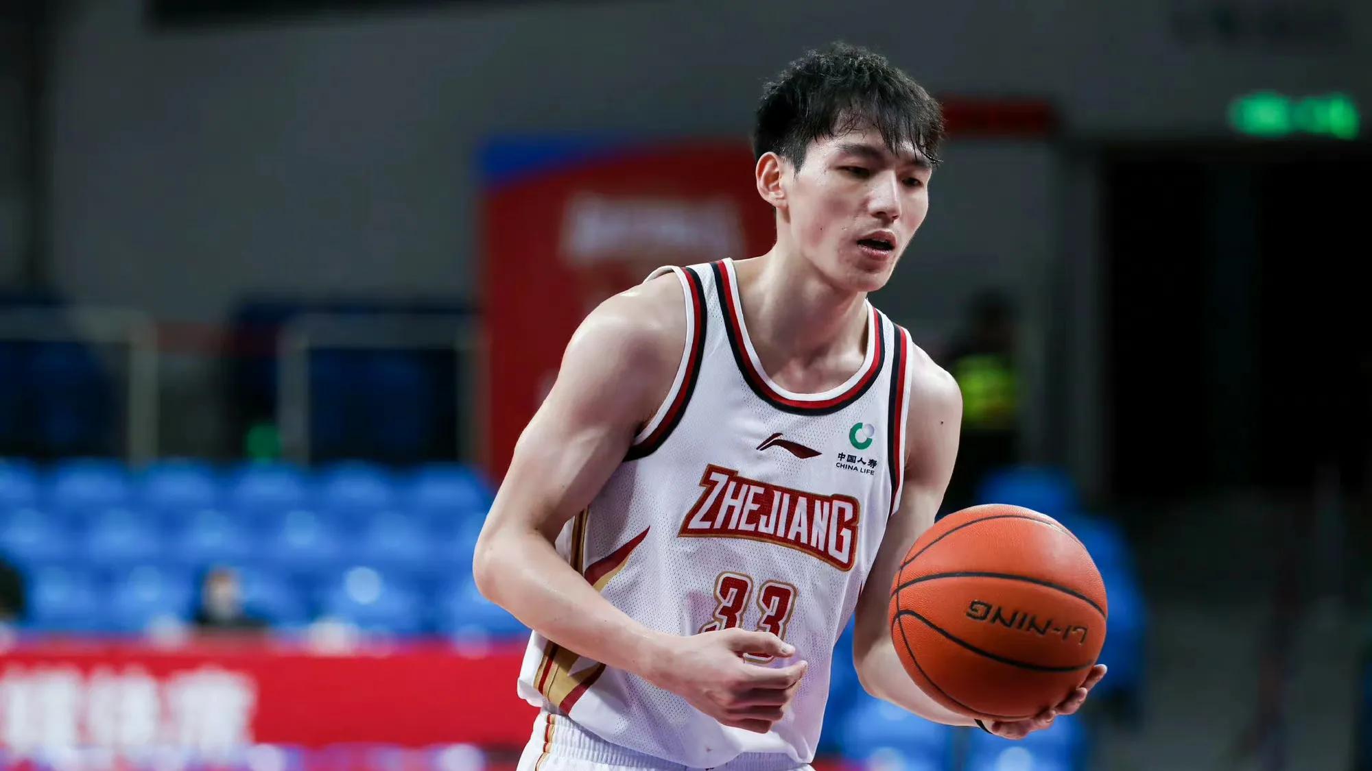 周琦胡明轩或离队,周琦胡明轩离队