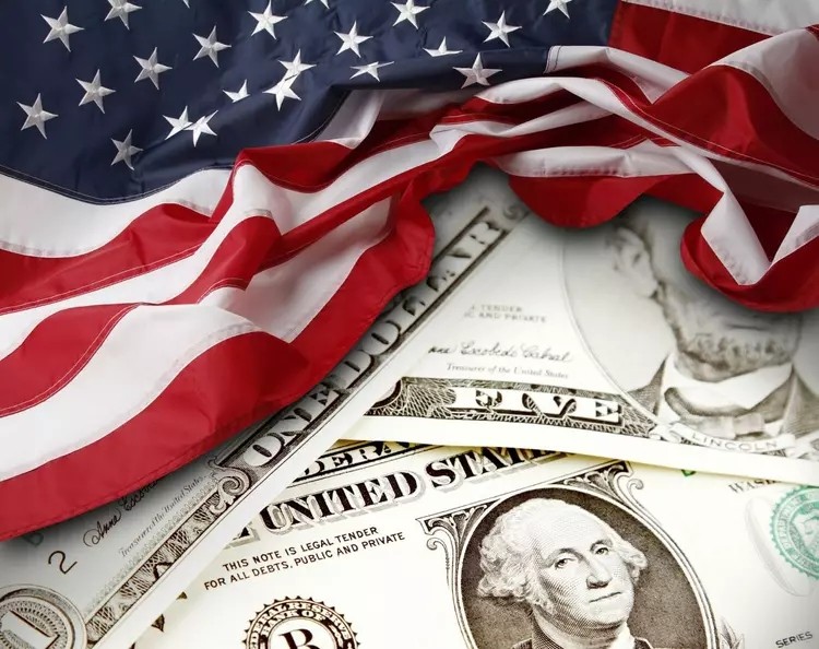 2003年，美国19岁女兵在伊拉克被俘遭受虐待，获救后美国奖励50万