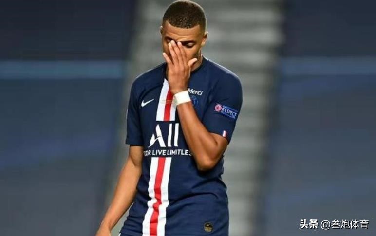 9场11球梅西再破门,梅西助攻姆巴佩和内马尔庆祝