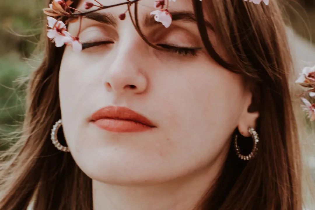 为什么男人一回到家就当哑巴,男人一有事就变成哑巴