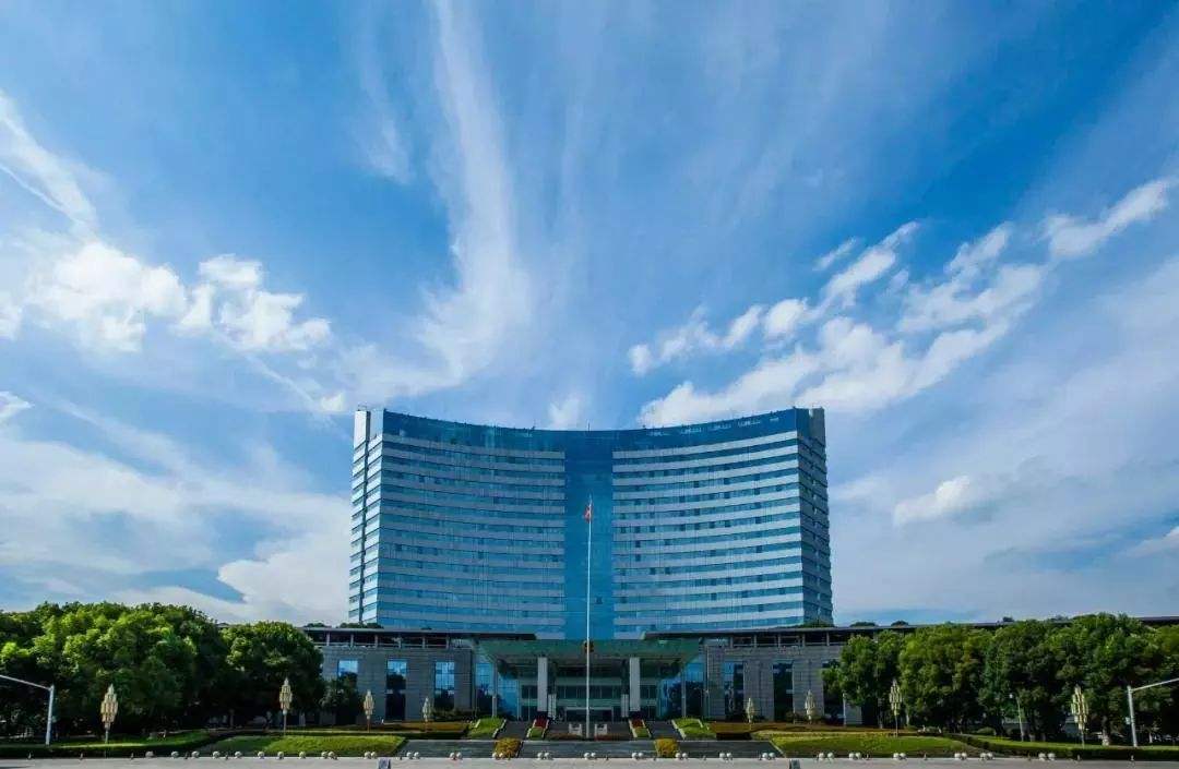 女子差评遭短信轰炸，相关部门掩耳盗铃，最终是谁受到了伤害