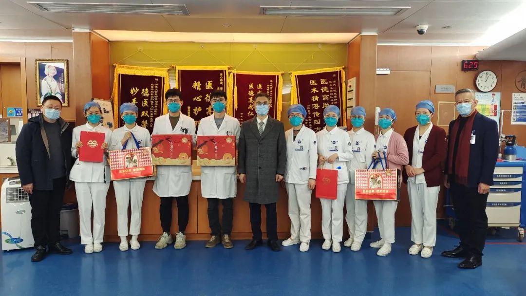 致敬国寿坚守岗位工作的人,致敬春节坚守在岗的同事们