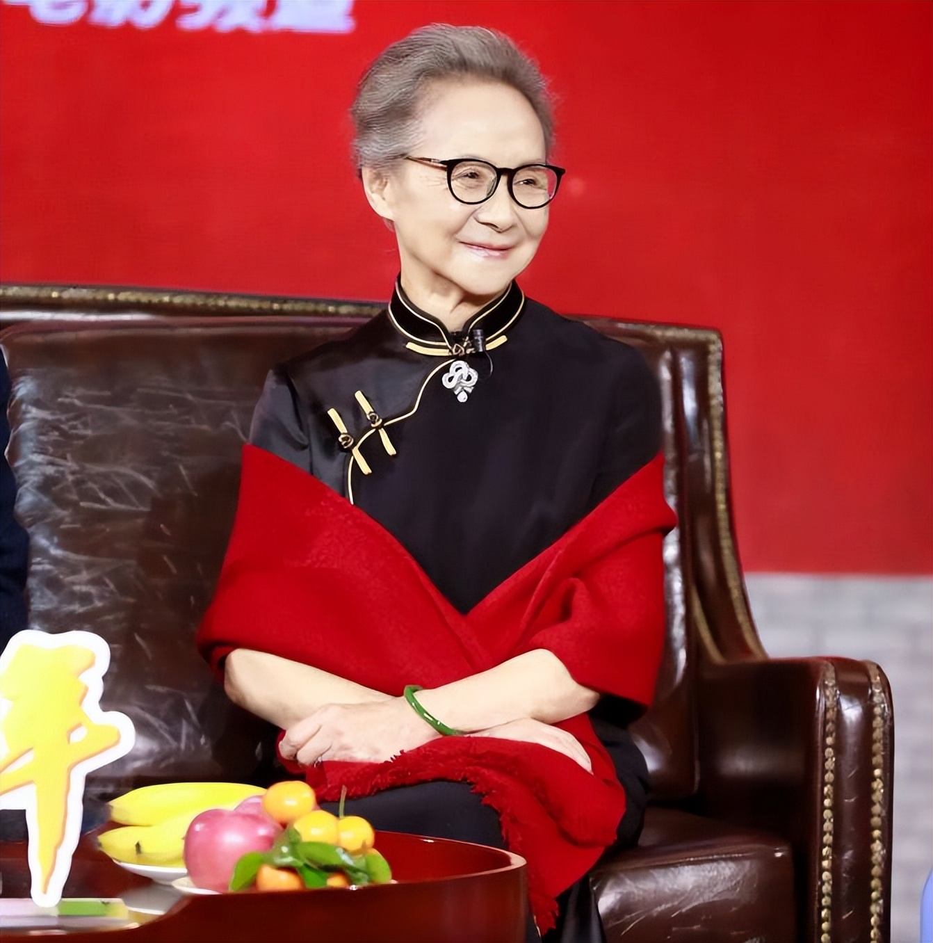 刘晓庆唐国强张纪中巅峰对决,刘晓庆唐国强最新消息