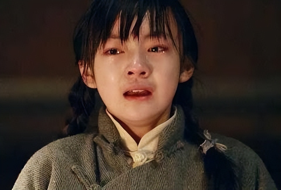 国民妹妹张子枫演技备受大众认可,演技派四小花旦张子枫