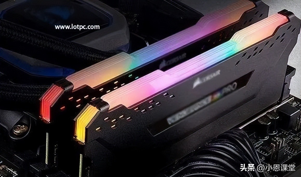 内存双通道靠什么开启,内存双通道和单通道什么意思