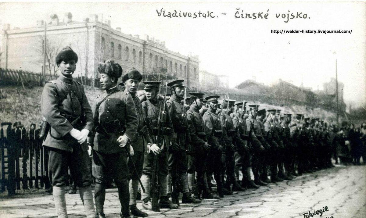 日军兽行：当着男人的面玷污了女儿，临走还残忍割下妻子乳房2