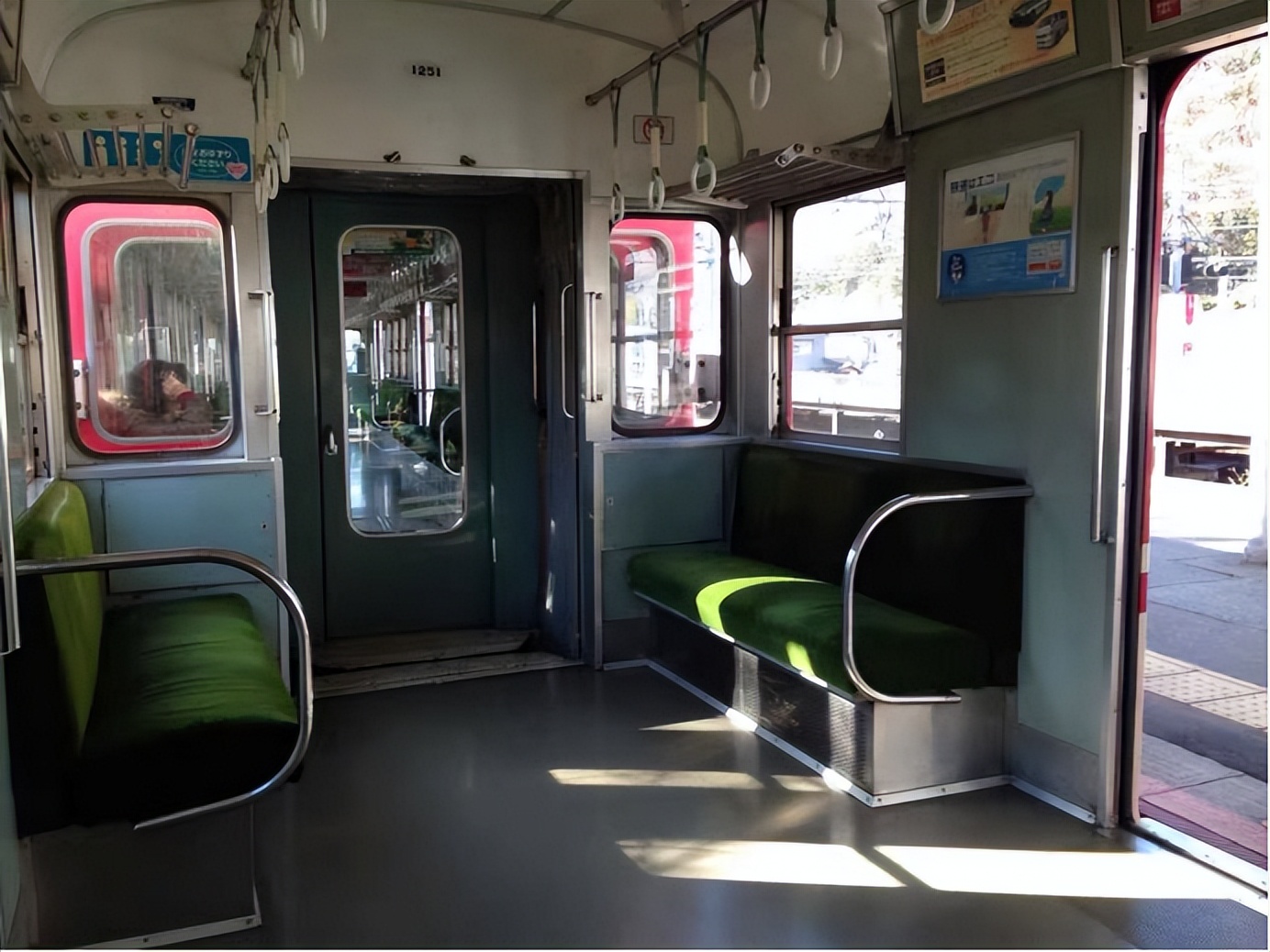 涓浗鐧惧瑙傜偣,鐧惧瑙傜偣