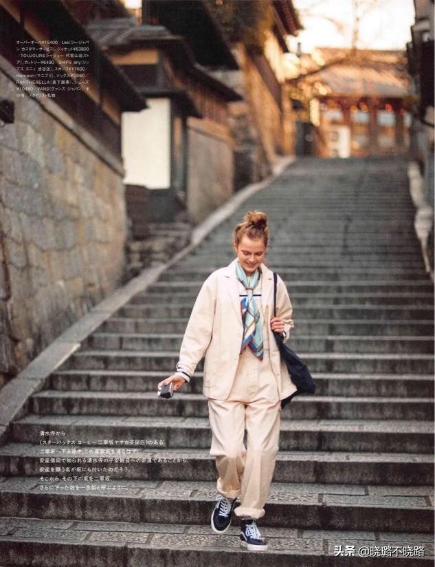 腿粗胯宽适合什么微喇裤,不要穿阔腿裤和无痕裤的原因