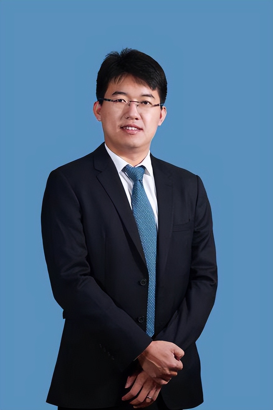 穷小子逆袭一举成为百万富翁,穷小子逆袭变亿万富翁结局