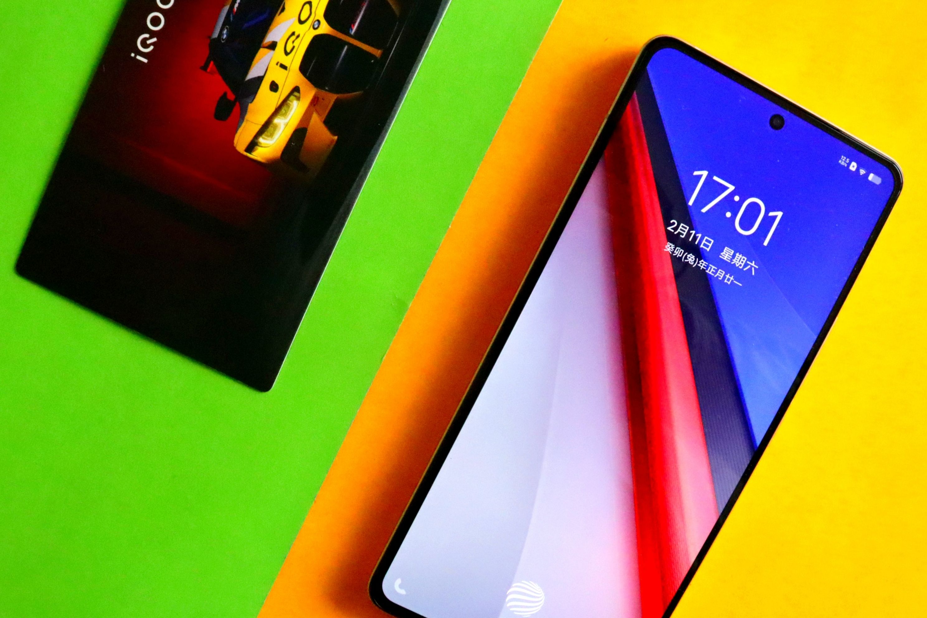 iQOO11是地表最强直屏旗舰吗,国产直屏旗舰iqoo11测评拍摄