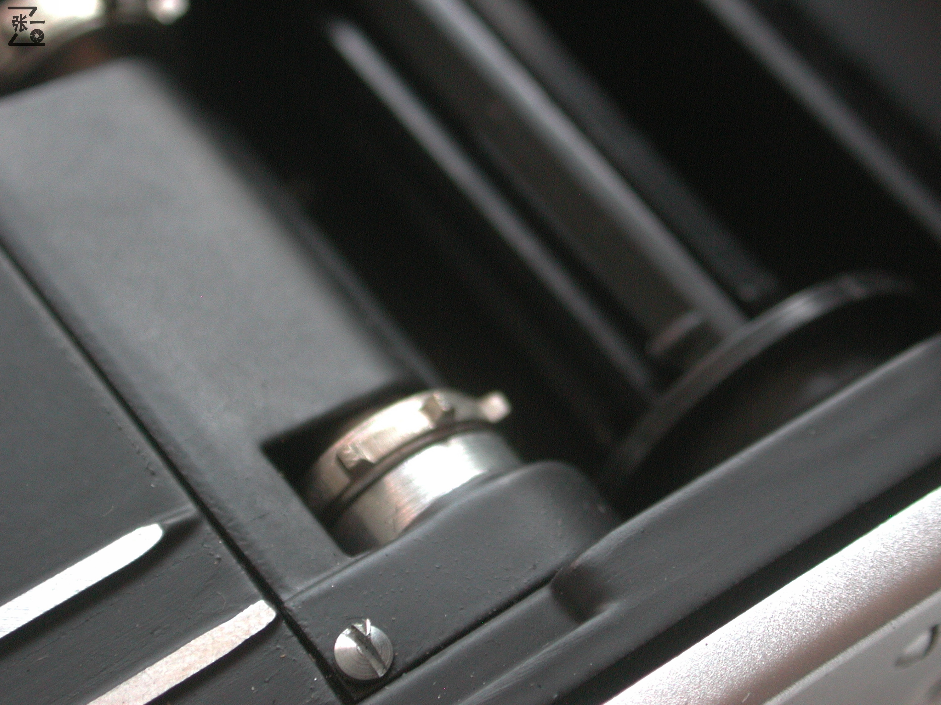 境遇尴尬的奥运会版KalimarSR300单反相机！苏联为美国贴牌生产